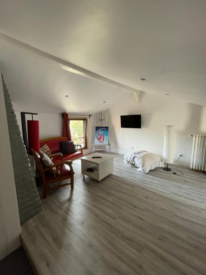 La Plume Apartment Arrigny Екстериор снимка